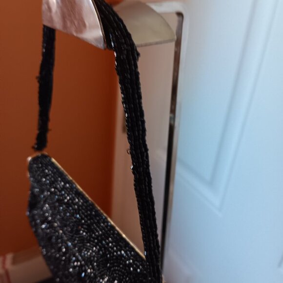 Vintage Women's black micro beads gold tone hardware handbag - Picture 3 of 7